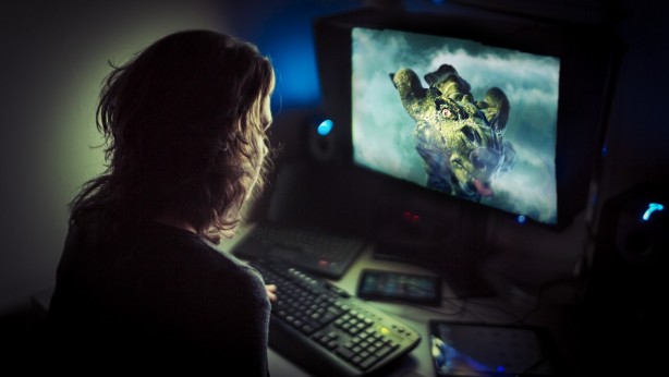 Foto - Telefon ve bilgisayar ekranlarından gelen mavi ışık sağlığı nasıl etkiliyor?