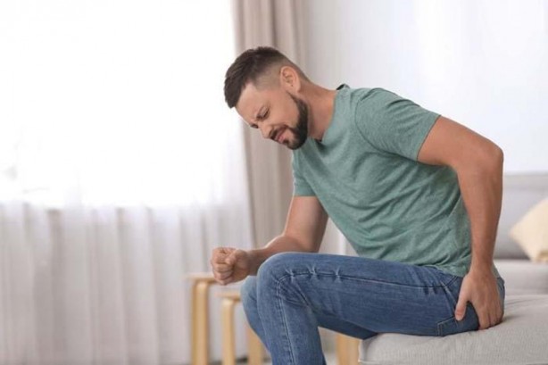 Foto - Telefonla tuvalette vakit geçirenler, bu hastalığa yakalanmış olabilirsiniz