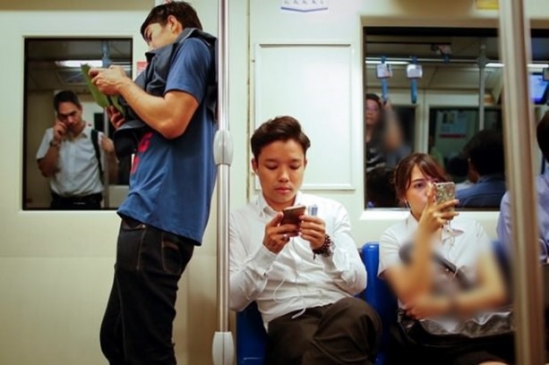 Foto - Telefonlarımız tuvaletten 18 kat daha kirli