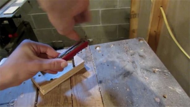 Foto - Telefonu için yaptığı şeye inanamayacaksınız!