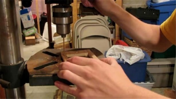 Foto - Telefonu için yaptığı şeye inanamayacaksınız!