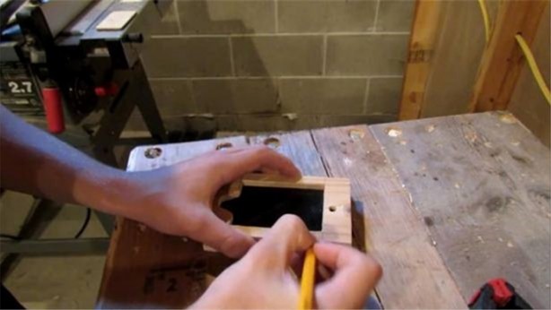 Foto - Telefonu için yaptığı şeye inanamayacaksınız!