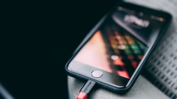 Foto - Telefonun şarjı çabuk bitiyorsa bu yöntemleri deneyin