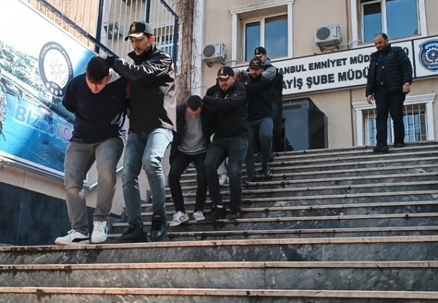 Foto - Telefonuna gelen şifreyi söyledi, banka hesabına bakınca gözlerine inanamadı!