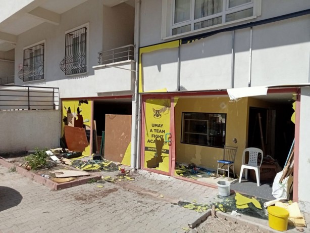 Foto - Telefonundan 14 yaşındaki öğrencisinin çıplak fotoğrafları çıkmıştı! Hocadan saç baş yoldurtan savunma