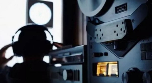 Foto - Telefonunuz dinleniyor mu? İşte anlamanın yolları