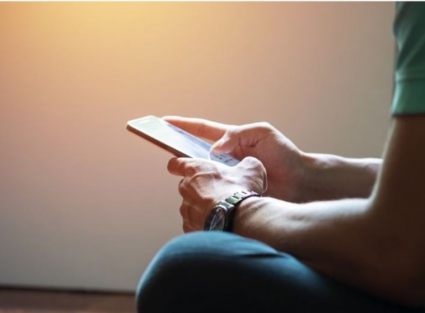 Foto - Telefonunuz dinleniyor mu? İşte anlamanın yolları