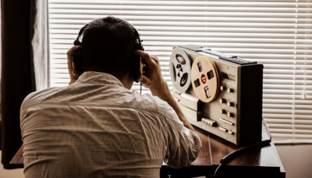 Foto - Telefonunuz dinleniyor mu? İşte anlamanın yolları