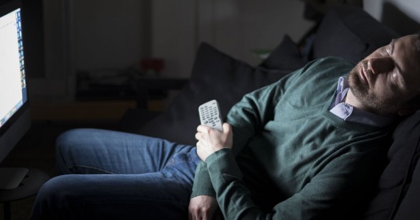 Foto - Televizyon karşısında uyumanın 5 tehlikesi