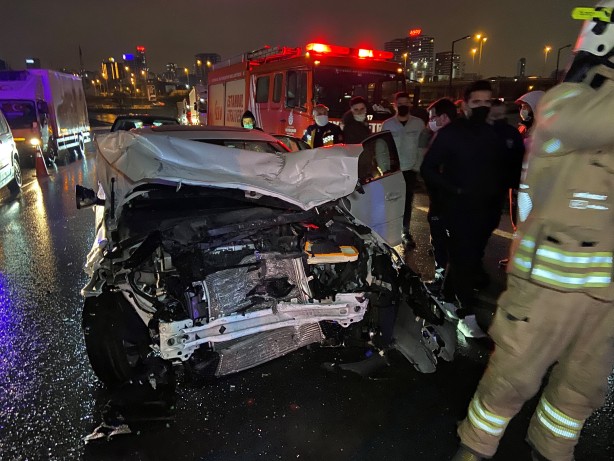 Foto - TEM Otoyolu'nda kaza, kaza getirdi!