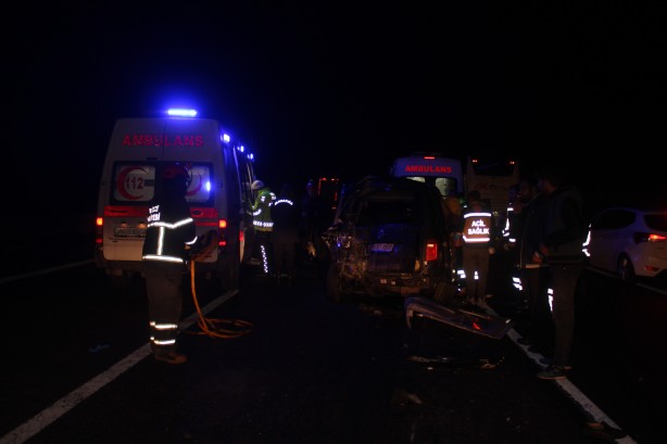 Foto - TEM Otoyolu'nda ölümlü kaza!