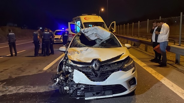 Foto - TEM Otoyolu'nda otomobilin çarptığı yaya öldü