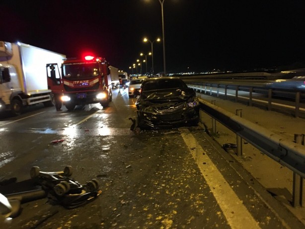 Foto - TEM'de can pazarı!