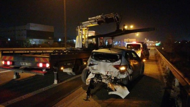 Foto - TEM’de feci kaza! 