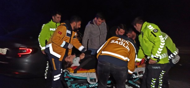 Foto - TEM'de feci kaza! Önce otobüse sonra bariyerlere çarptı