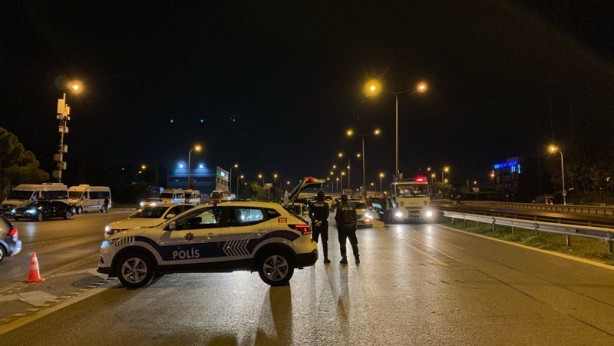 Foto - TEM'de zincirleme kaza! 