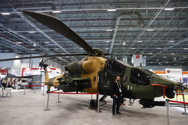 Foto - Temel Kotil müjdeleri peş peşe duyurdu! Türkiye'nin "milli çelik kanatları" için geri sayım