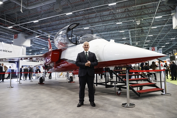 Foto - Temel Kotil müjdeleri peş peşe duyurdu! Türkiye'nin "milli çelik kanatları" için geri sayım