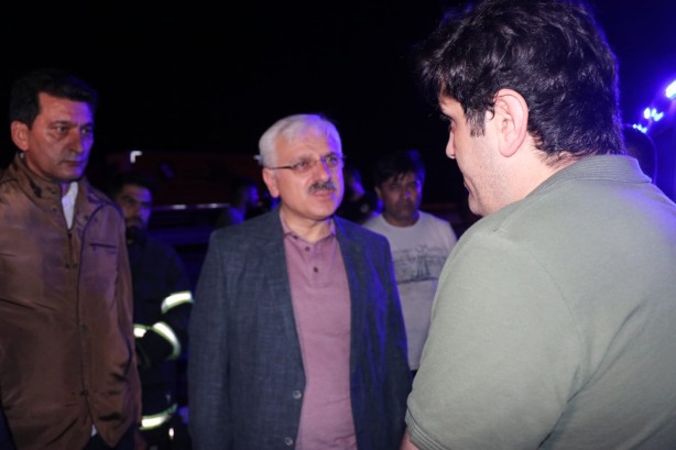 Foto - TEM’in Bolu geçişinde yolcu otobüsü ile tır çarpıştı