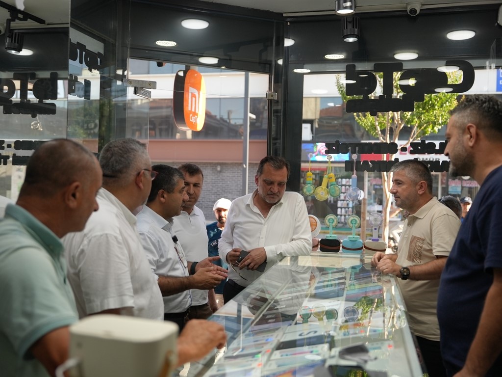 Foto - Temiz bir şehir için sahaya indiler