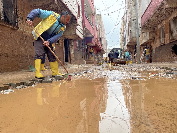 Foto - Temizlik çalışmaları sürüyor! İşte, Şanlıurfa'dan geriye kalanlar