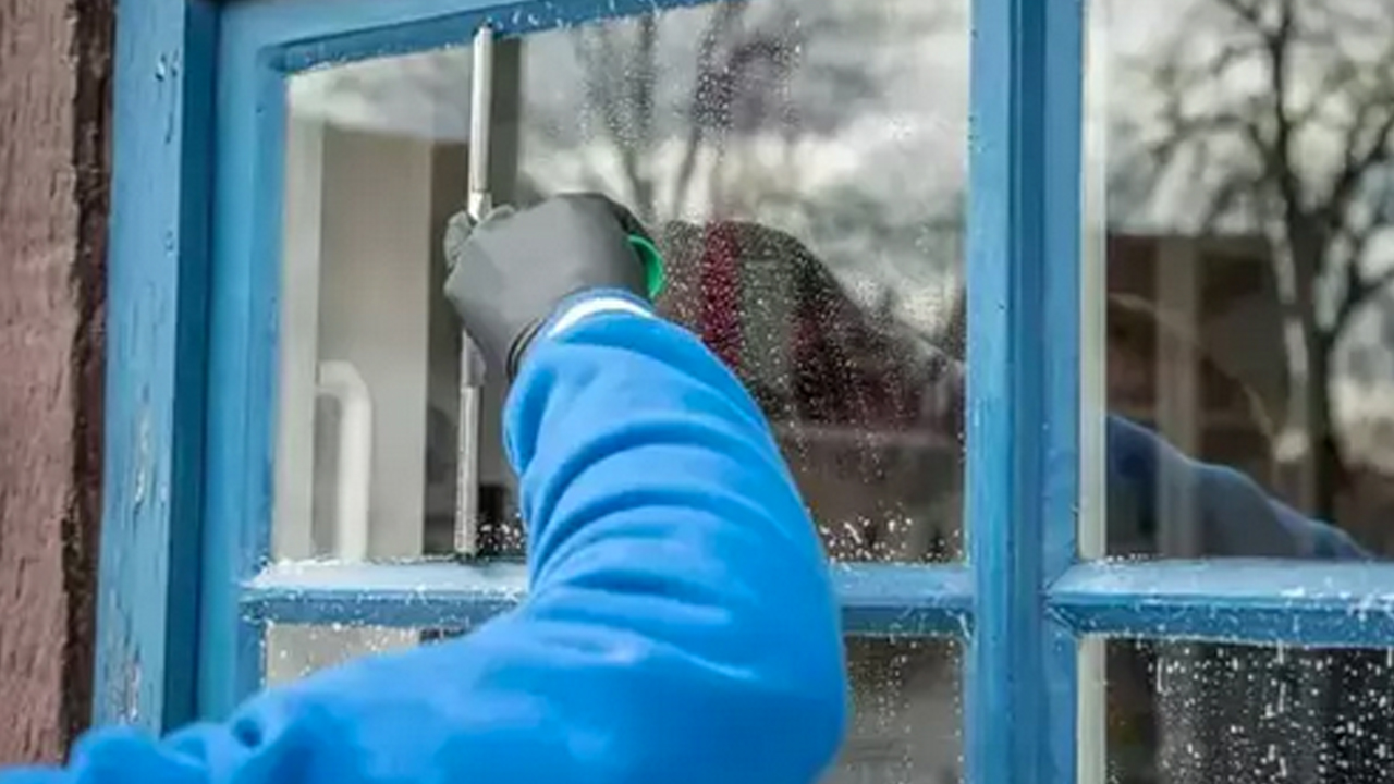 Foto - Temizlik suyuna ekleyince camlar bayrama kadar temiz kalacak! Limon ve sirke ile gelen mucize...