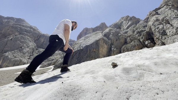 Foto - Temmuz ayında kar keyfi