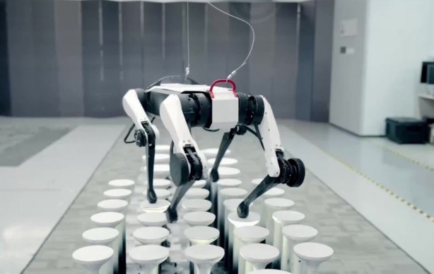 Foto - Tencent Robotics X'ten rakiplerini kıskandıracak robot