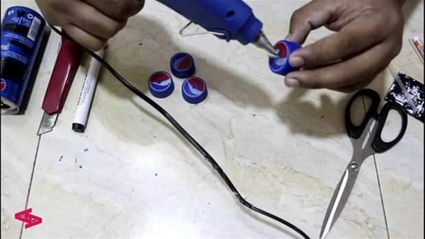 Foto - Teneke kutudan bakın ne yaptı!