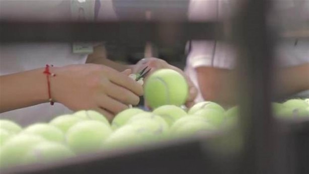 Foto - Tenis topu nasıl yapılır?