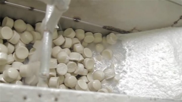 Foto - Tenis topu nasıl yapılıyor? Gelin bakalım...