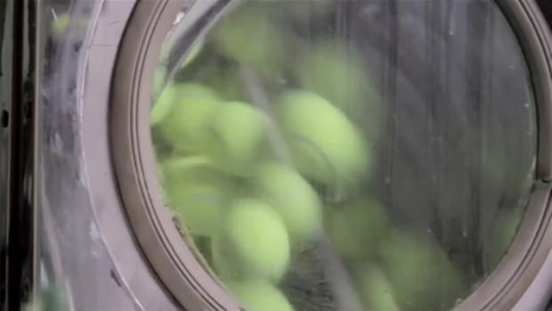 Foto - Tenis topu nasıl yapılıyor? Gelin bakalım...