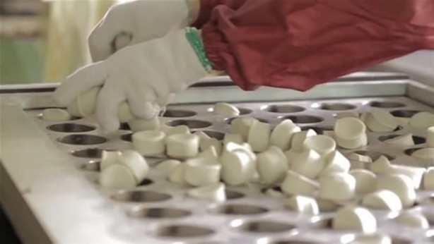 Foto - Tenis topu nasıl yapılıyor? Gelin bakalım...