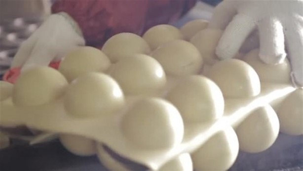 Foto - Tenis topu nasıl yapılıyor? Gelin bakalım...