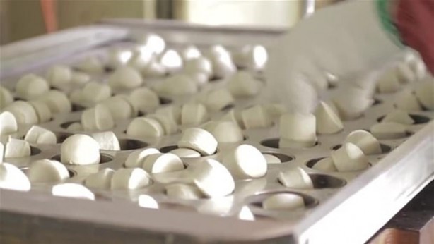 Foto - Tenis topu nasıl yapılıyor? Gelin bakalım...