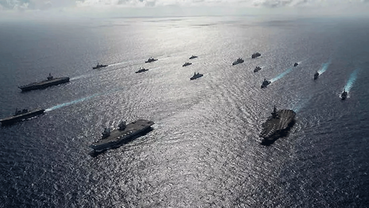 Foto - Tepki çeken tatbikat: Ada çevresini kuşattılar!