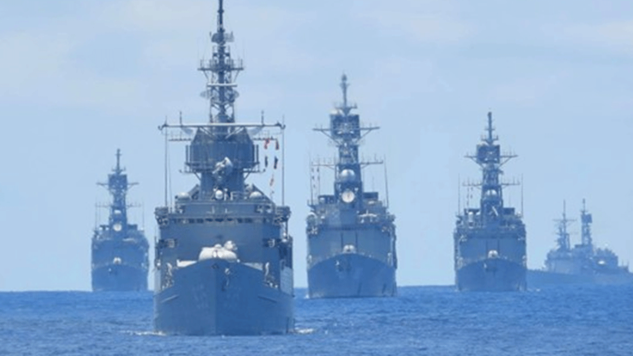 Foto - Tepki çeken tatbikat: Ada çevresini kuşattılar!