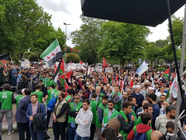 Foto - Tepkiler çığ gibi büyüyor... Vatandaşlar Kudüs için ayakta