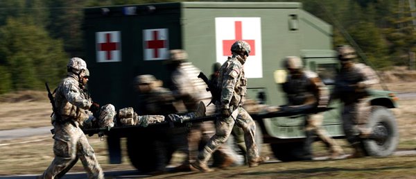 Foto - Tepkiye neden oldu: Avrupa ülkesi orduya koronavirüse karşı sinek ilacı dağıttı!