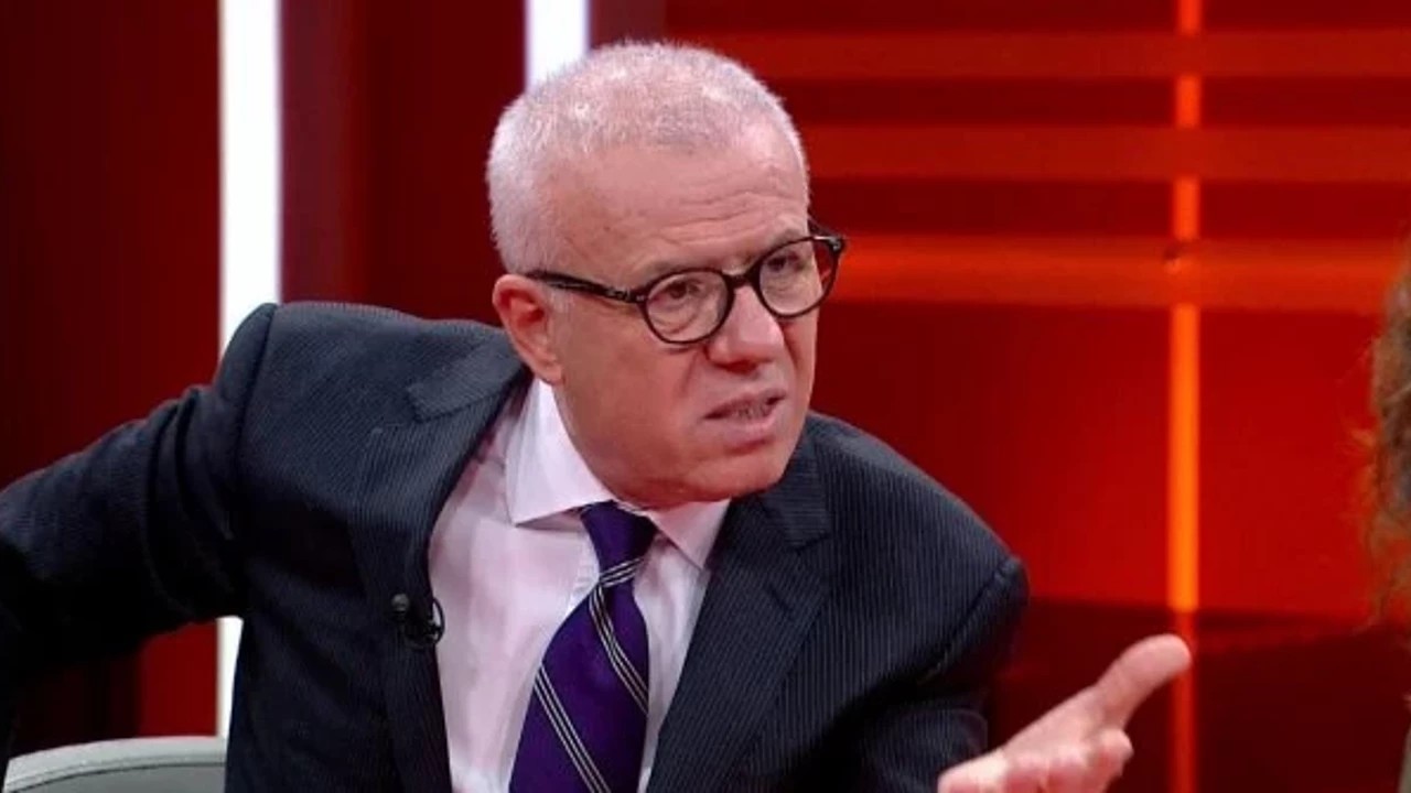 Terbiyesiz Özkök, alçakca yazıya imza attı: 'O p..ler bu defa onu toprağa gömdüler'