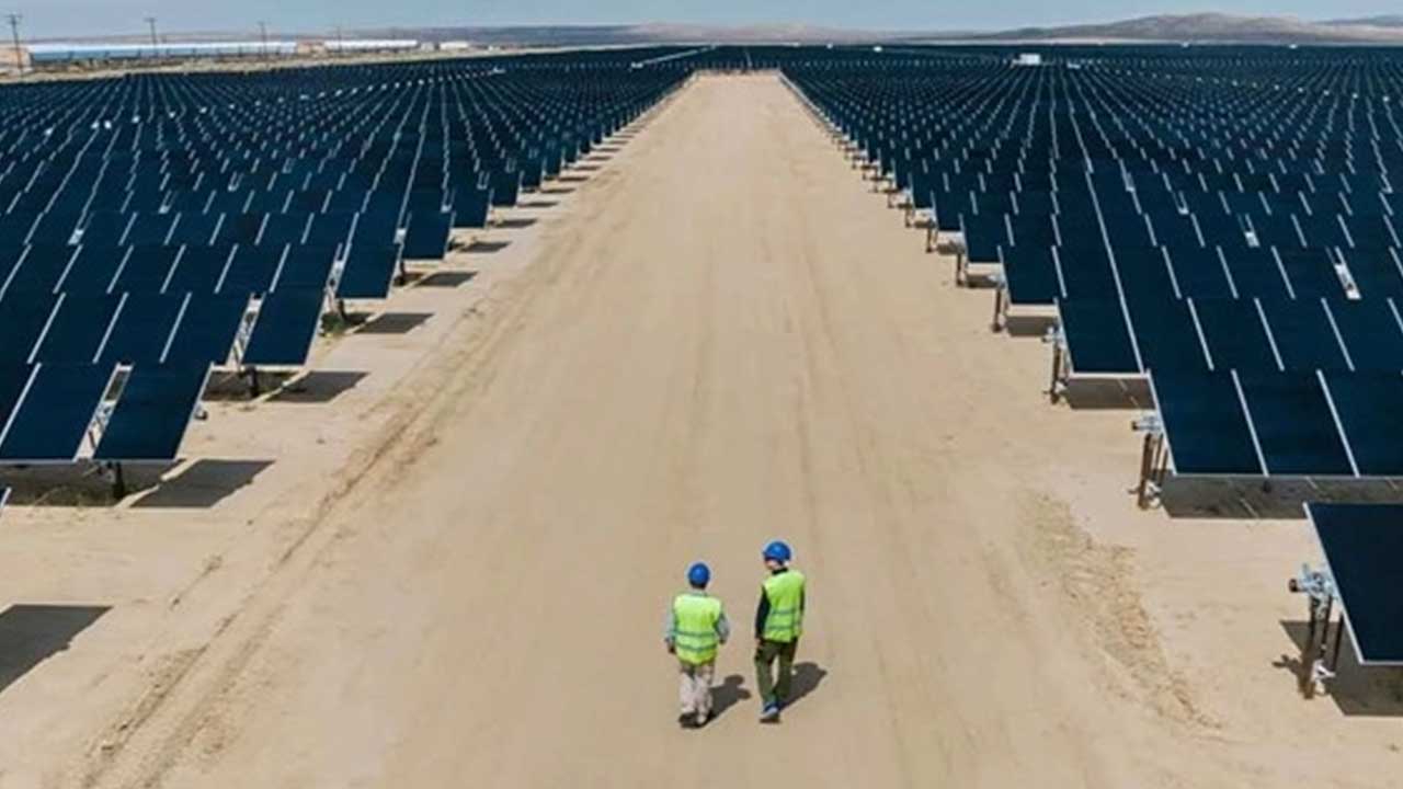 Foto - Terk edilmiş petrol kuyusunda sınırsız enerji bombası