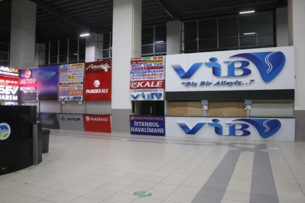 Terminale yeni yazıhane yapımına karşı çıkan esnaf kepenk kapattı