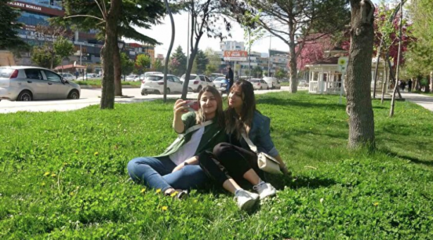 Foto - Termometreler 32 dereceyi gösterince vatandaşlar parklara akın etti