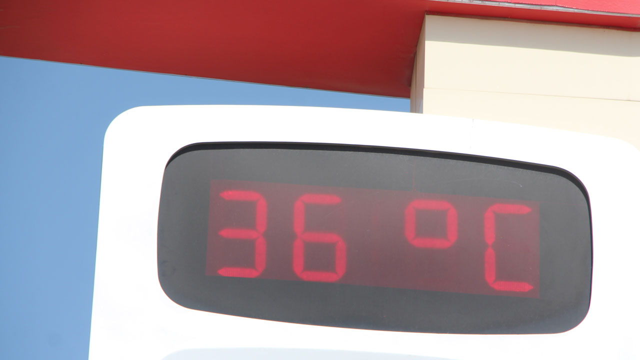 Foto - Termometreler 36 dereceyi gösterdi! Her yıl olduğu gibi bu sene de gençler tehlikeye kulaç attı