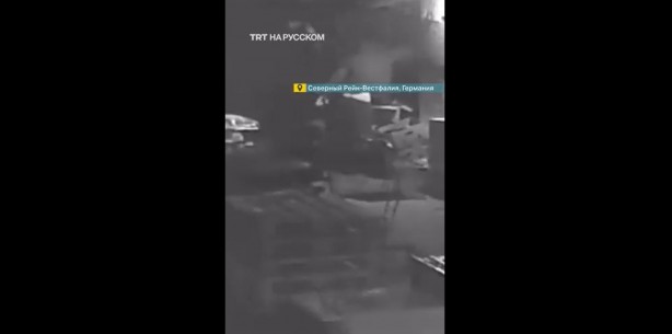 Foto - Terör destekçilerinden insanlık dışı manzara! Avrupa’nın beslediği PKK yandaşları depremzedelere gelecek yardımları ateşe verdi