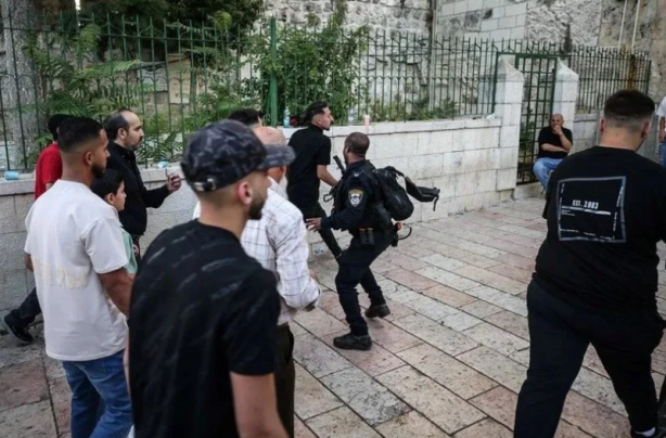 Foto - Terör devleti İsrail bayramı da kana buladı! Han Yunus ve Refah'a bomba yağdı
