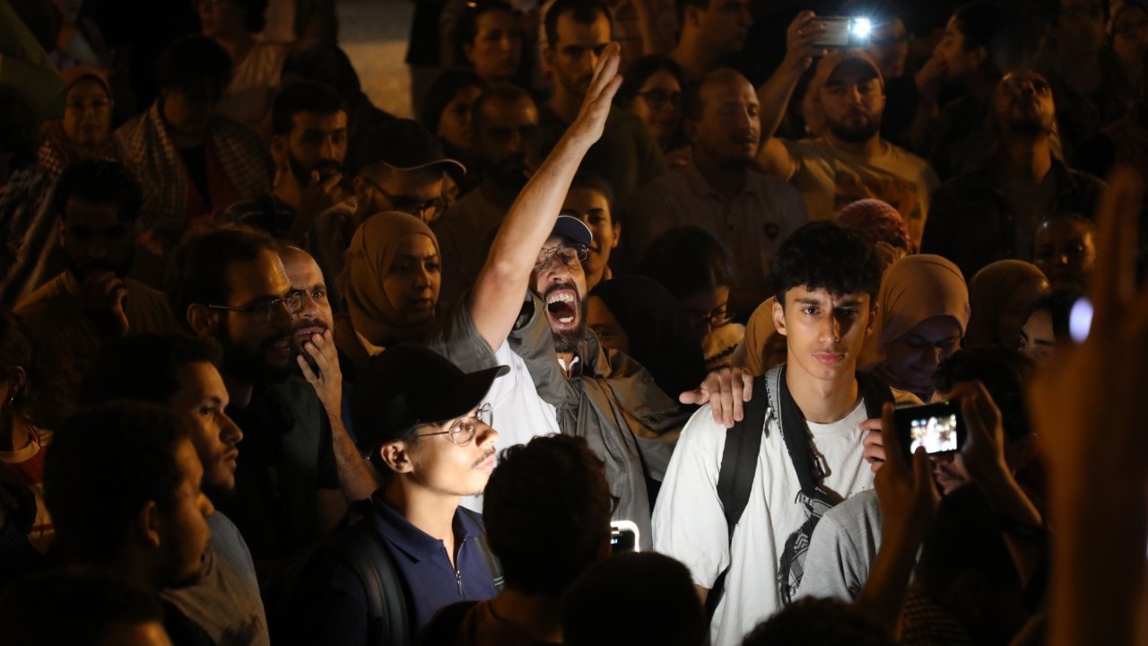 Foto - Terör devletine lanet yağıyor! Dünya Sumud Filosu için ayakta