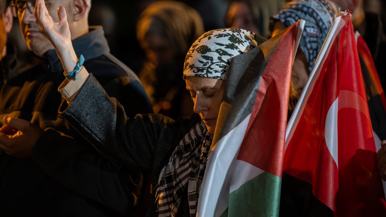 Terör devletine lanet yağıyor! Dünya Sumud Filosu için ayakta