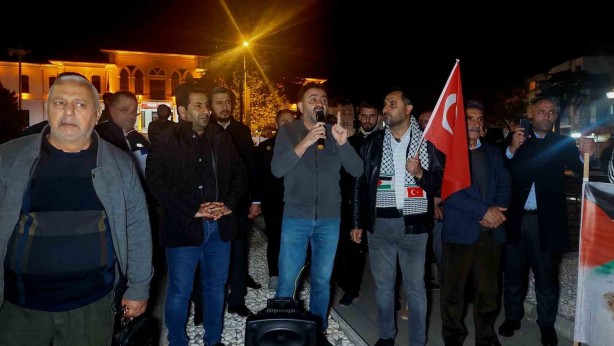 Foto - Terör devletine lanet yağıyor! Türkiye Gazze için ayağa kalktı