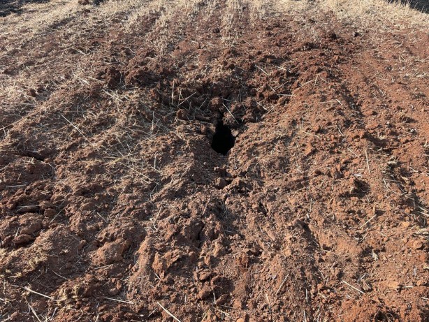 Foto - Terör örgütünden kalleş saldırı! Bölgeye 5 roket düştü